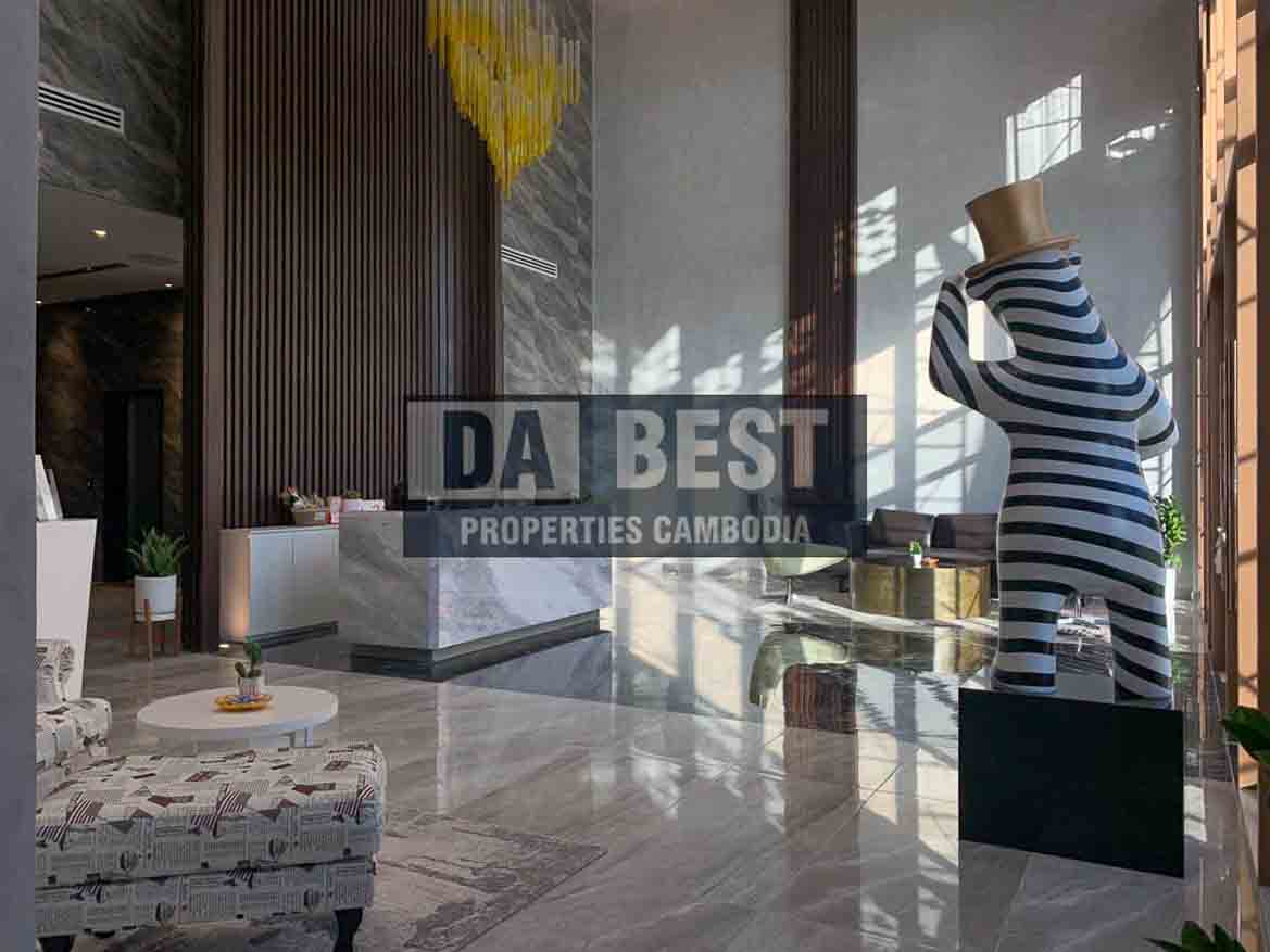 Beautiful 3Bedroom Condo for Sale in Phnom Penh -4