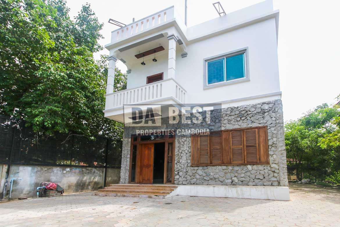 House For Rent in Siem Reap - Front
